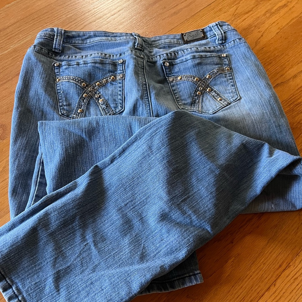 Earl Jeans